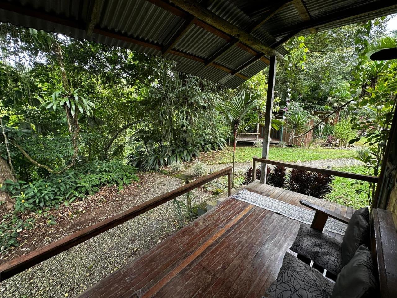 Casa Rio Blanco Eco Friendly B&B กวาปิเลส ภายนอก รูปภาพ